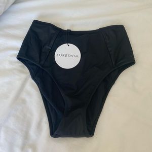 Kore highwaisted black bikini bottom